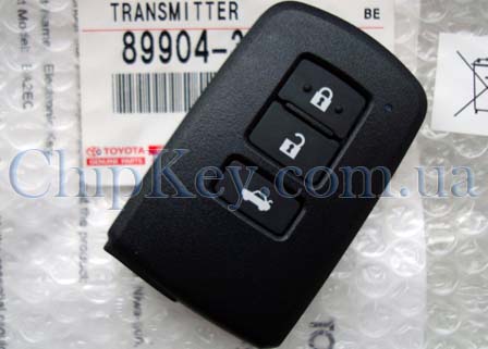 Ключ Toyota Corolla Smartkey 3 кнопки, Toyota H chip P1: 88. Для рынка Европы, на автомобили с 06.2013-2016, Original